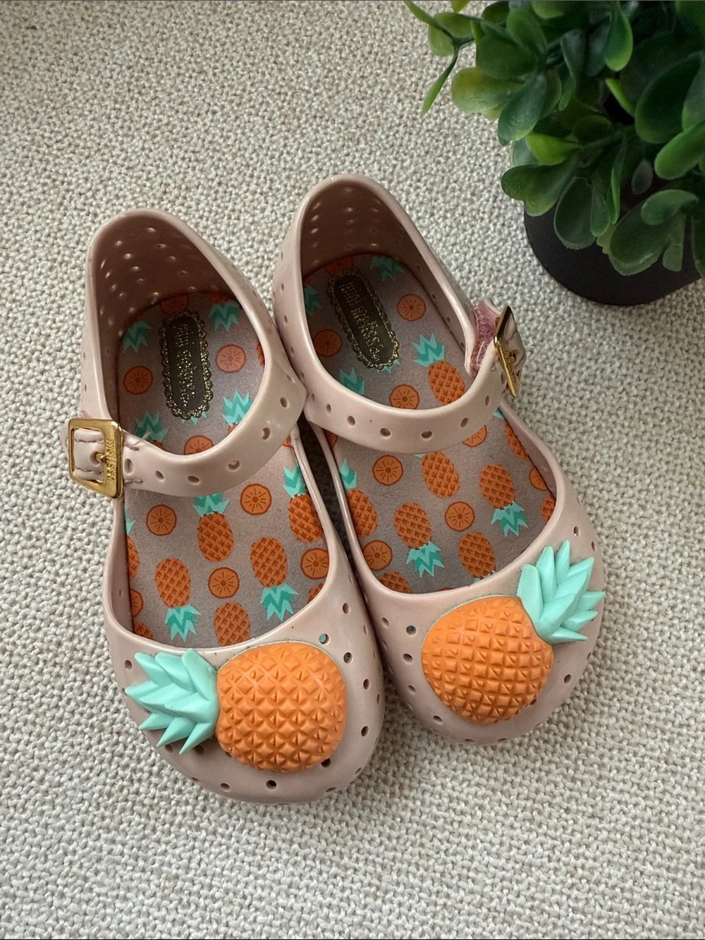 Mini Melissa Pink Pineapple Mary Janes toddler size 7
